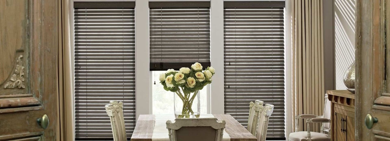 The Best Wood Blinds for Homes near Novato, California (CA), including High-Traffic Rooms